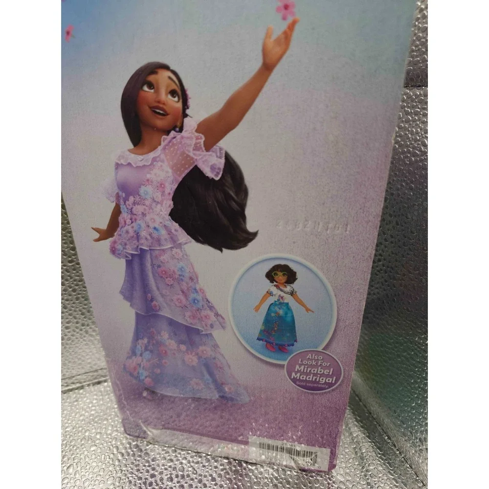 Disney Encanto Movie Isabella Madrigal 11